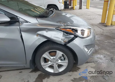 2016 Hyundai Elantra Value Edition z USA, uszkodzony, nr VIN KMHDH4AE5GU482894